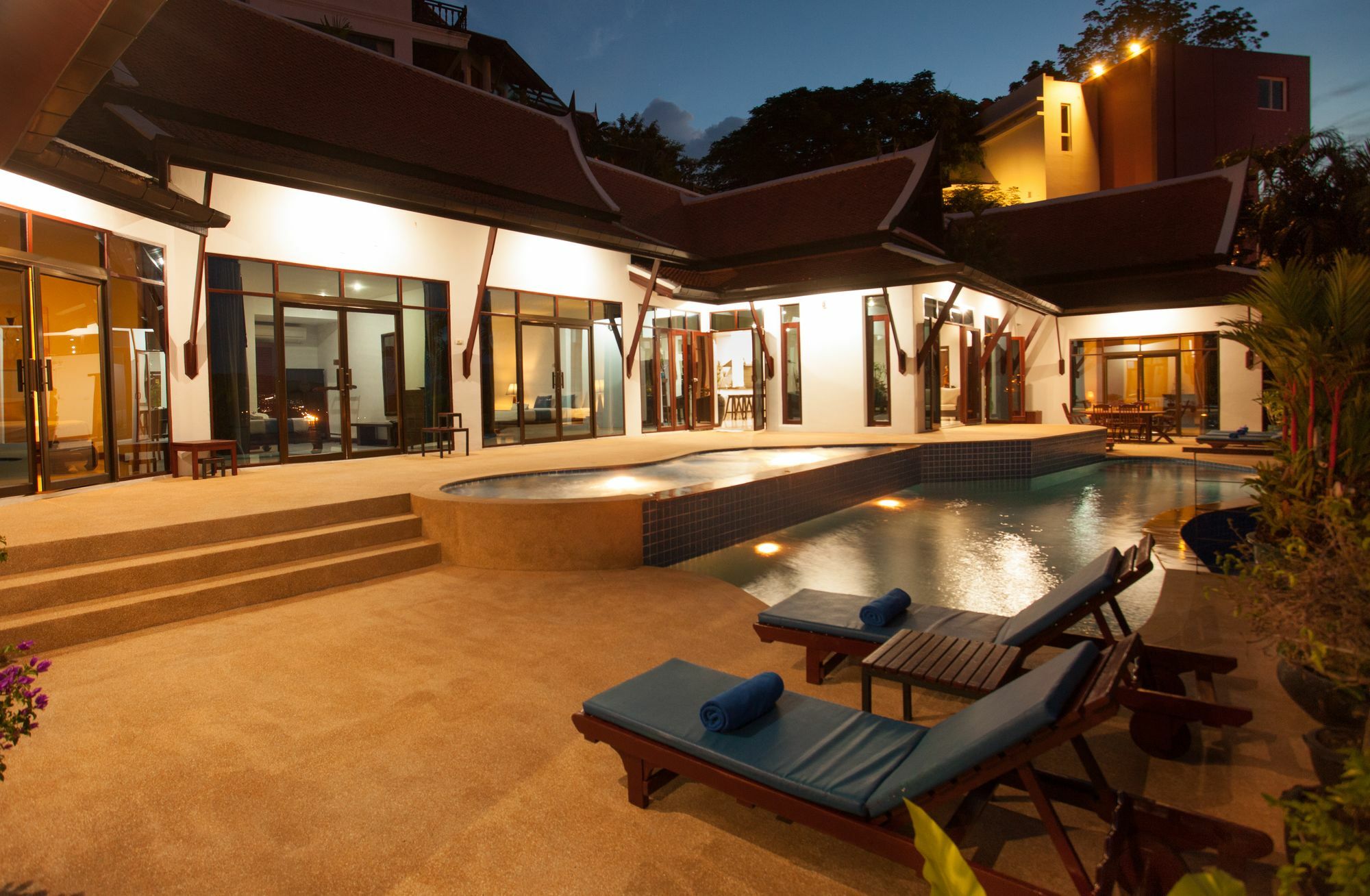 Adent View Villa Patong Exterior foto